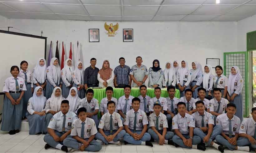 di SMA N 1 Pantai Cermin