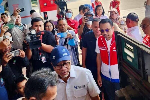 Penyegelan Dispenser SPBU Nakal