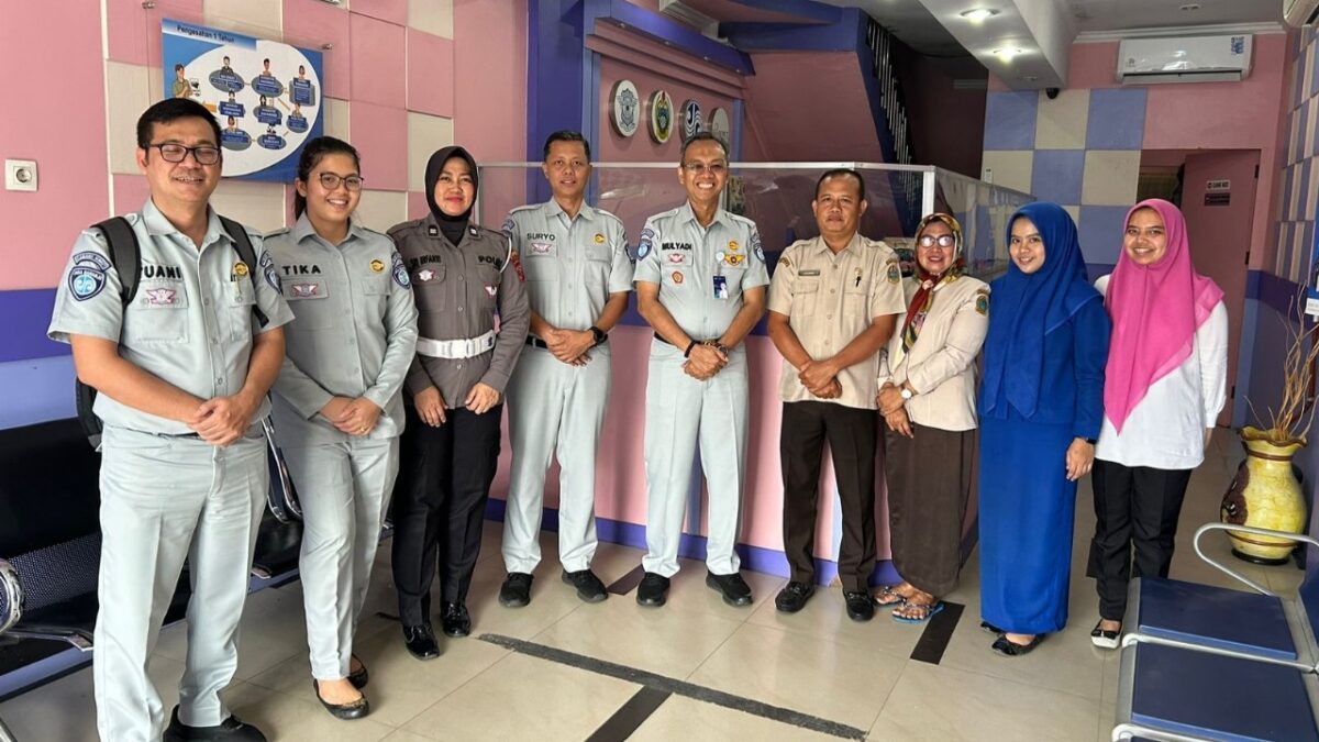 Kunjungan Kerja ke Samsat Gerai Kampung Lalang