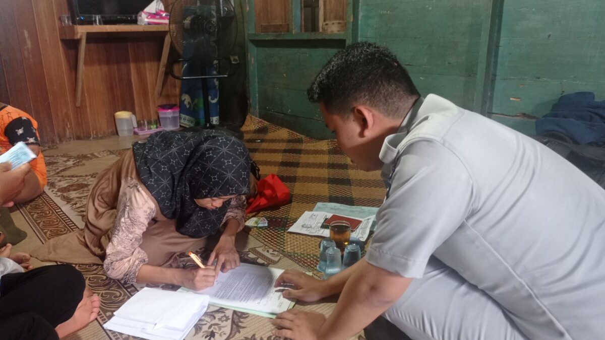 Pengendara Sepeda Motor di Banjarmasin