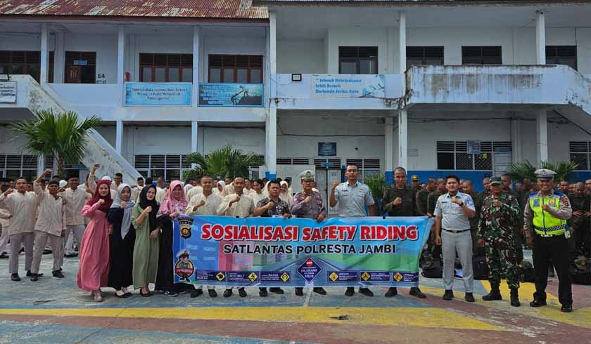 di SMK Taruna Kota Jambi