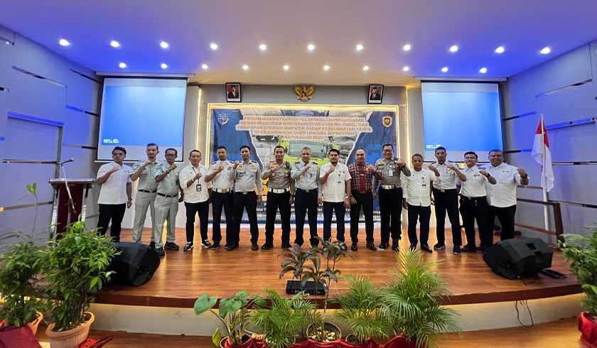 Bersama Forum Komunikasi Lalu Lintas