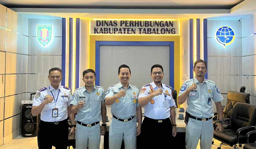 Penumpang Angkutan Umum