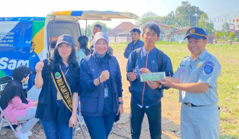 Pajak Kendaraan Bermotor