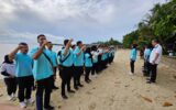 dengan Aksi Bersih Pantai