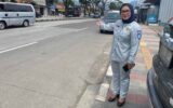 di Jalan Raya Rancaekek Desa Nanjung Mekar