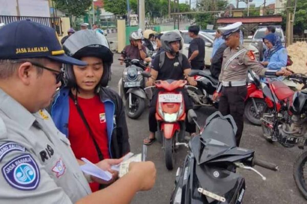 dan Keselamatan Berkendara
