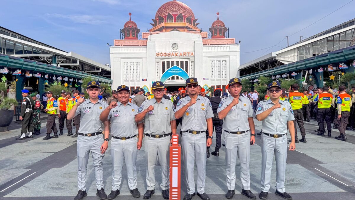 Lebaran Tahun 2025 di Halaman Stasiun Tugu PT KAI DAOP 6 Yogyakarta