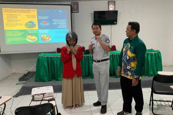 Berkendara di UMSA