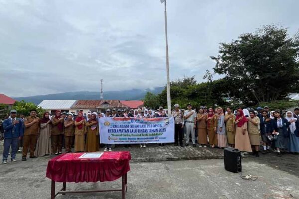 Di SMA Negeri 1 Halmahera Timur