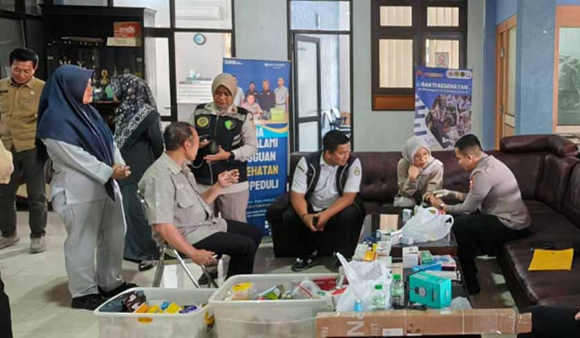 di Samsat Kota Sukabumi