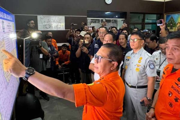 Evakuasi KMP Tunu Pratama Jaya