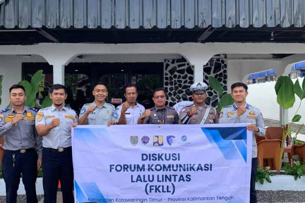 Gelar Diskusi FKLL di Sampit