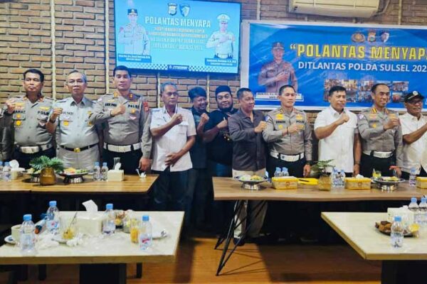 Ngopi Bareng Sopir di Makassar