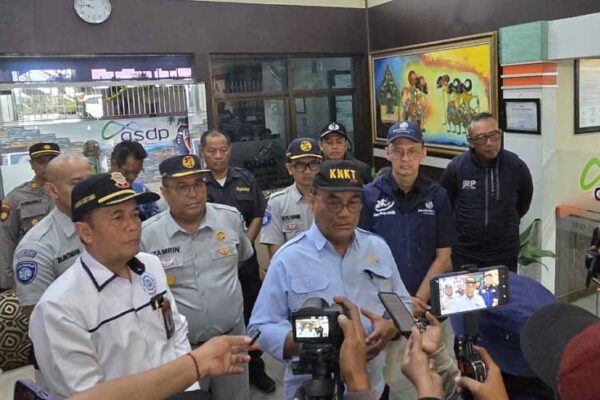 Tunu Pratama Jaya di Selat Bali