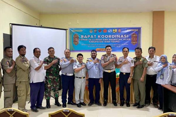 dengan Pemangku Kepentingan