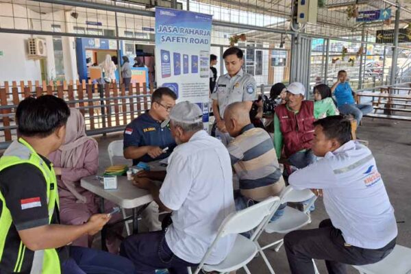 di Pelabuhan ASDP Telaga Punggur Batam