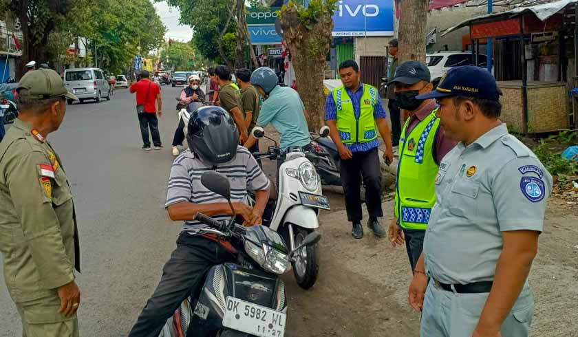 Kendaraan di Jembrana