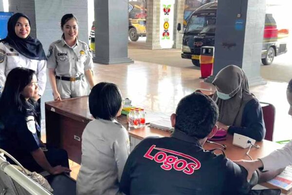 Pengguna Transportasi Umum