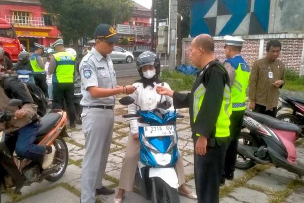 di Jalan S. Parman Banjarnegara