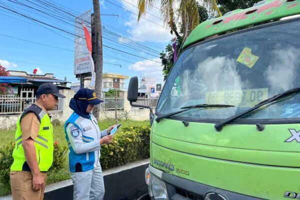 di Kabupaten Lombok Barat