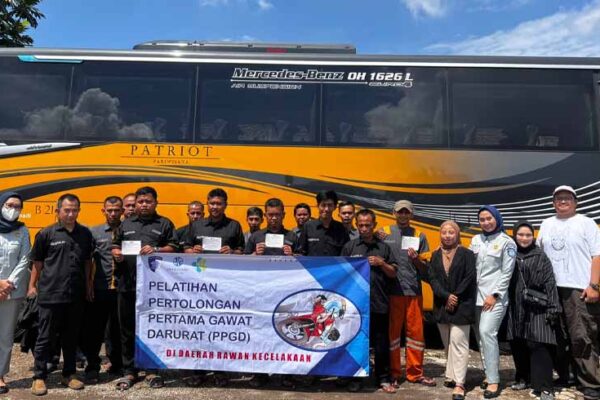 di PO Patriot Wisata dan Maximiles