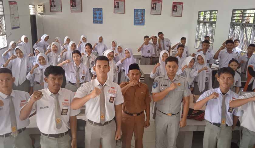 di SMA Negeri 1 Gebang