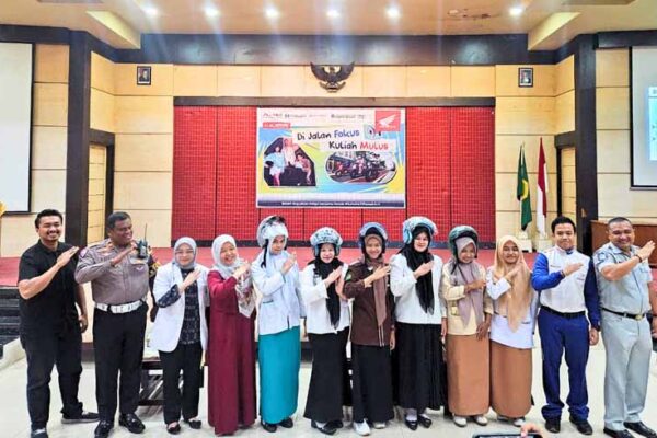 di STIKes Ranah Minang