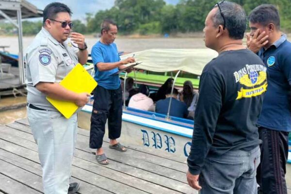 Angkutan Air di Barito Utara