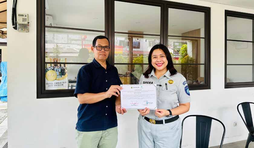 Melalui Kepatuhan Masyarakat