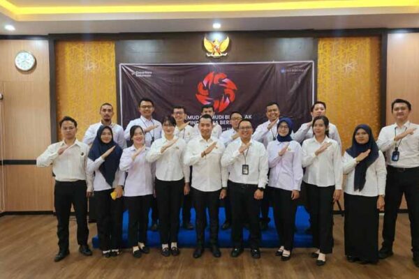 Semangat Persatuan dan Pelayanan