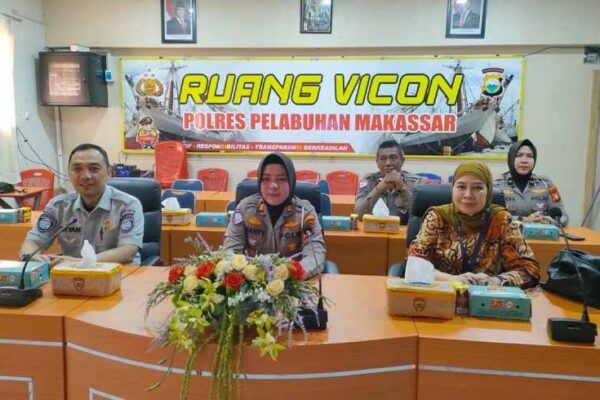 dari Polres Pelabuhan Makassar