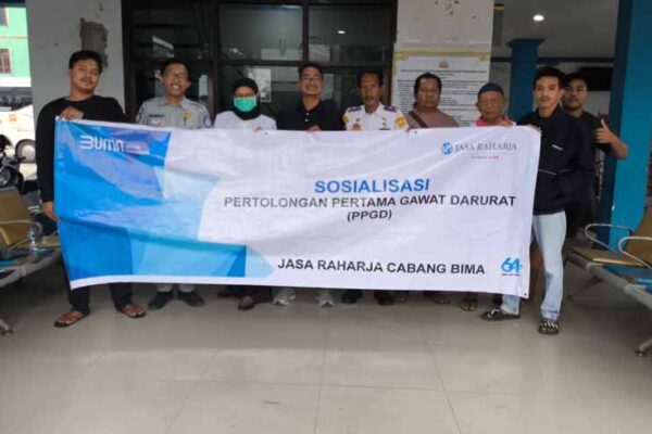 di Terminal Dara Kota Bima