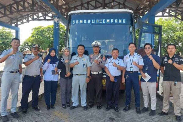 Check Terhadap Angkutan Umum