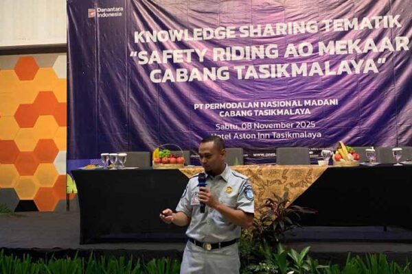 Safety Riding Bersama PT PNM