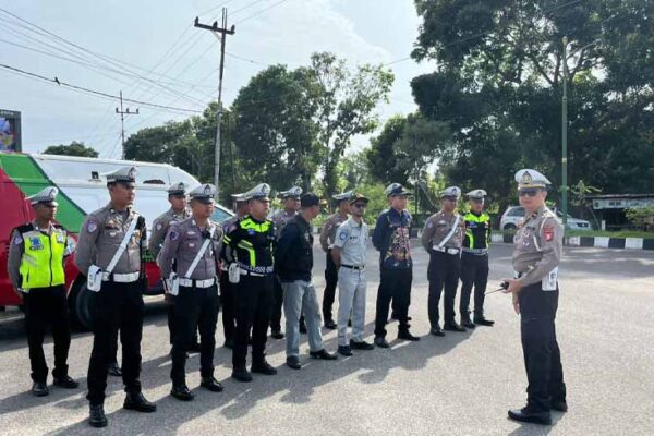 Tim Samsat Turun ke Lapangan