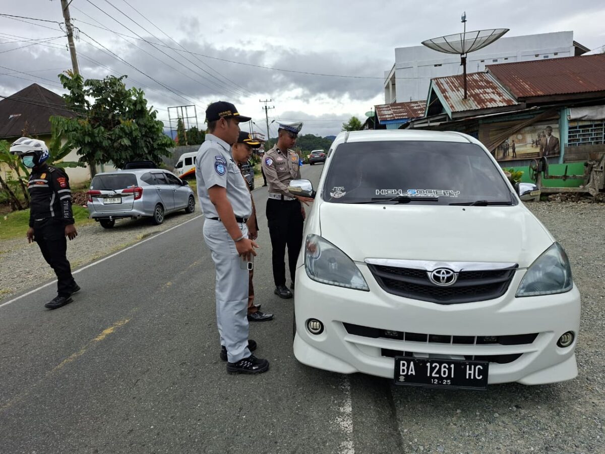 Operasi Gabungan di Sungai Lambai