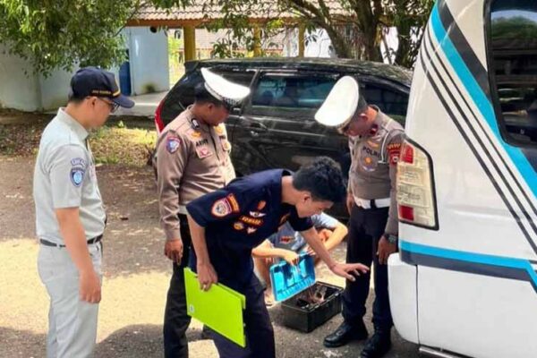 di Terminal Petta Ponggawae Kab. Bone