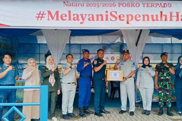 Berikan Apresiasi Bagi Petugas Posko