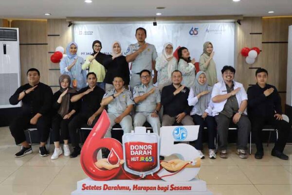 Bersama PMI Kota Bandung