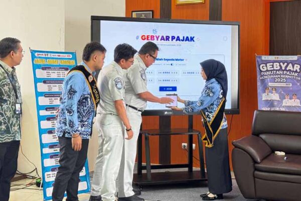 Taat Pajak serta Gebyar Panutan