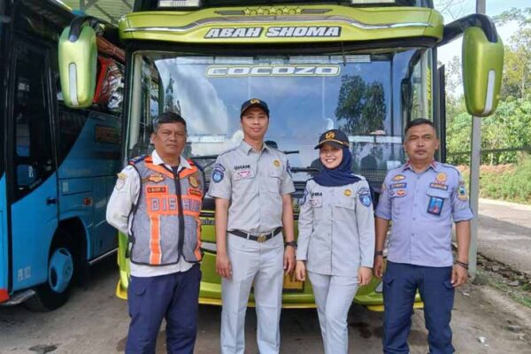 di PO Pecel Balap Kab Kuningan