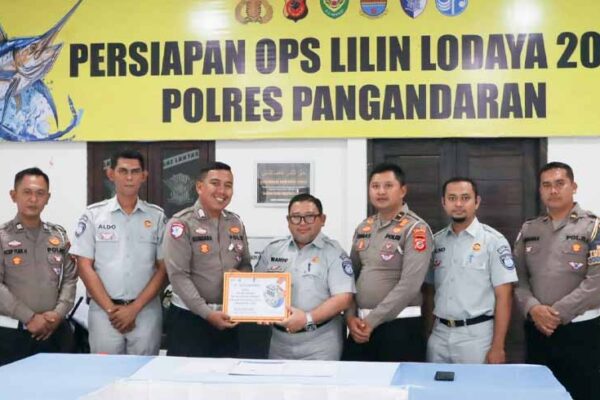 di Pangandaran Sunset