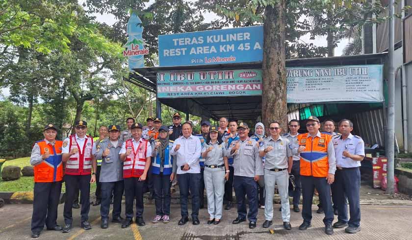 di Rest Area KM 45 Tol Jagorawi