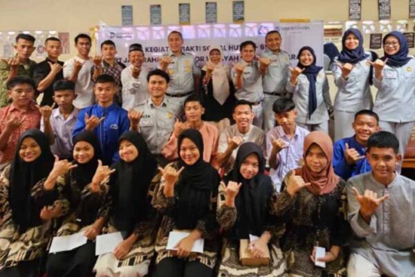 ke Panti Asuhan Khusus Anak Mentawai